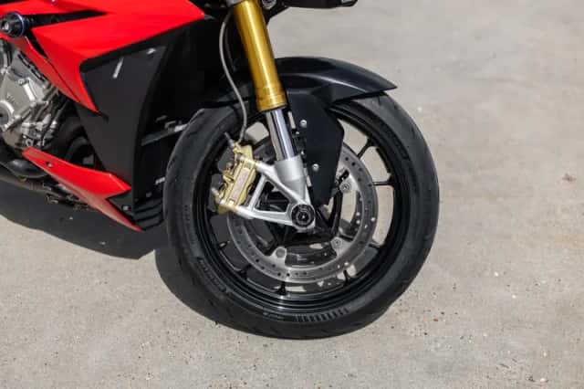 BMW S 1000 R Sport (2014) thumbnail 4