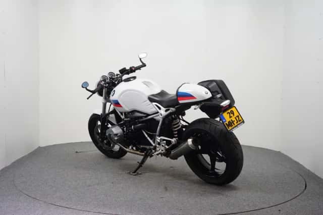 BMW NINE T RACER (2017) thumbnail 6