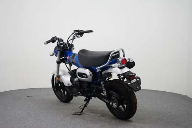 Honda ST 125 A DAX (2024) thumbnail 6