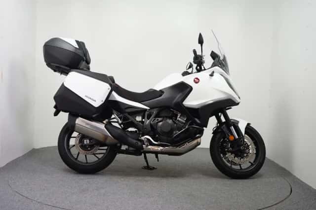 Honda VFR 800 FI (2000) thumbnail 1