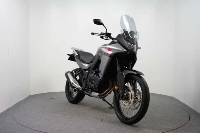 Honda Xl 750 TRANSALP (2023) thumbnail 2
