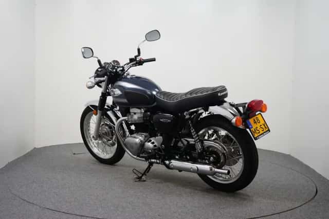 Kawasaki W800 (2023) thumbnail 6