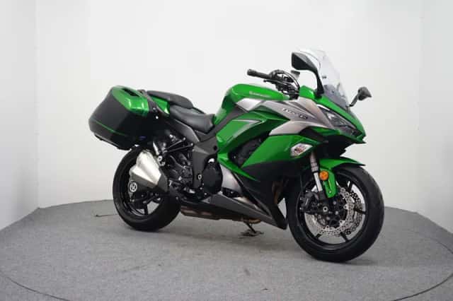 Kawasaki Z1000 (2018) thumbnail 2