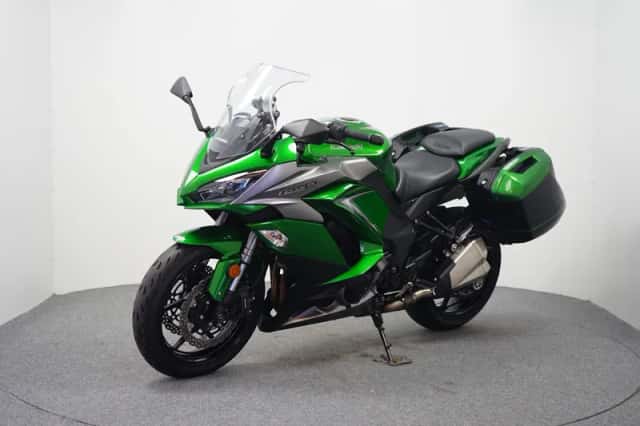 Kawasaki Z1000 (2018) thumbnail 4