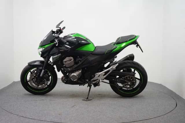 Kawasaki Z800 (2015) thumbnail 5