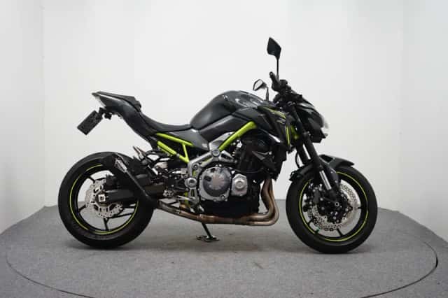 Kawasaki Z900 (2018) thumbnail 1
