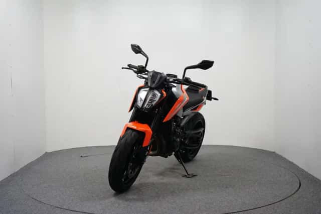 KTM 790 Duke (2019) thumbnail 3