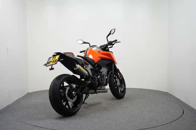 KTM 790 Duke (2019) thumbnail 6