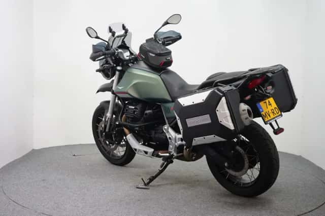 Moto Guzzi V85 TT (2023) thumbnail 6
