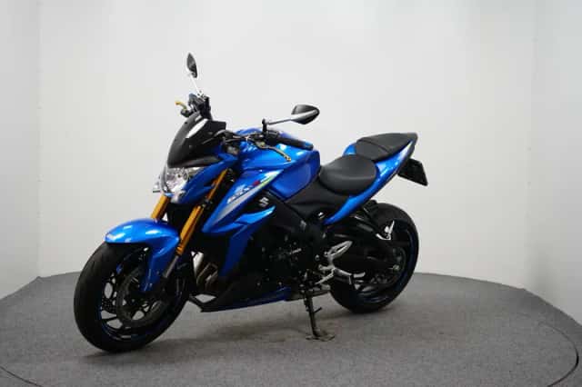 Suzuki GSX-S1000 (2016) thumbnail 4