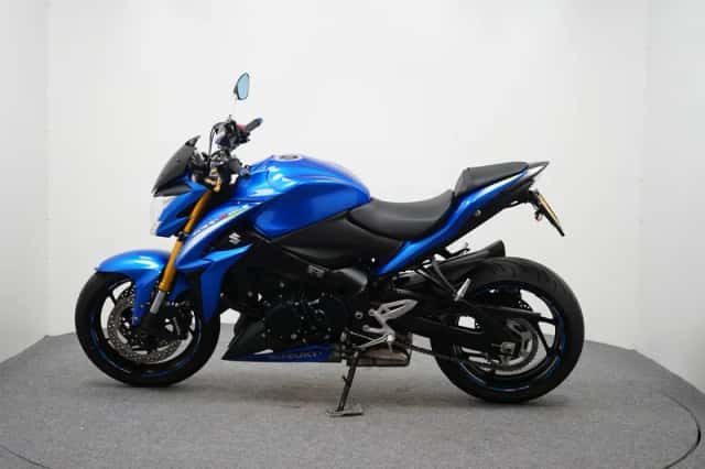 Suzuki GSX-S1000 (2016) thumbnail 5