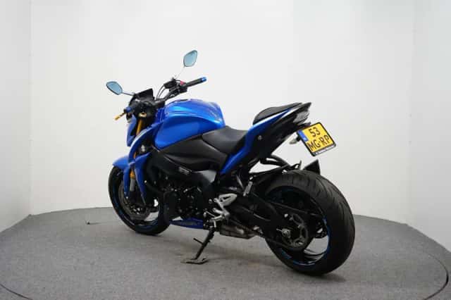 Suzuki GSX-S1000 (2016) thumbnail 6