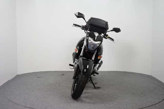Suzuki GW 250 (2015) thumbnail 3