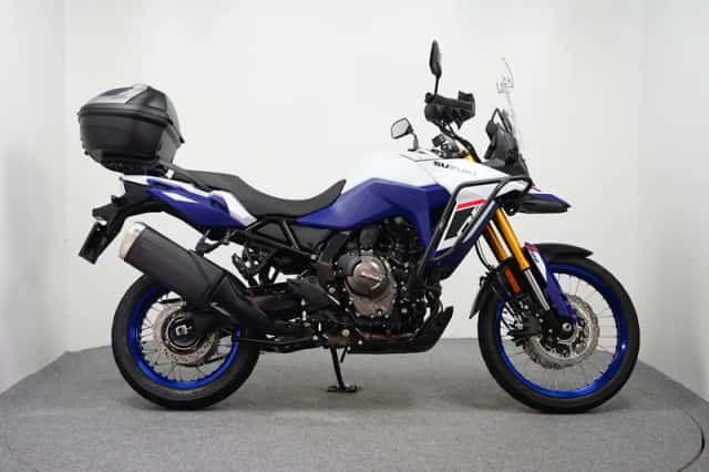 Suzuki V-Strom 800 DE (2025) thumbnail 1