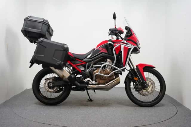 Triumph Tiger 800 XRX (2015) thumbnail 4