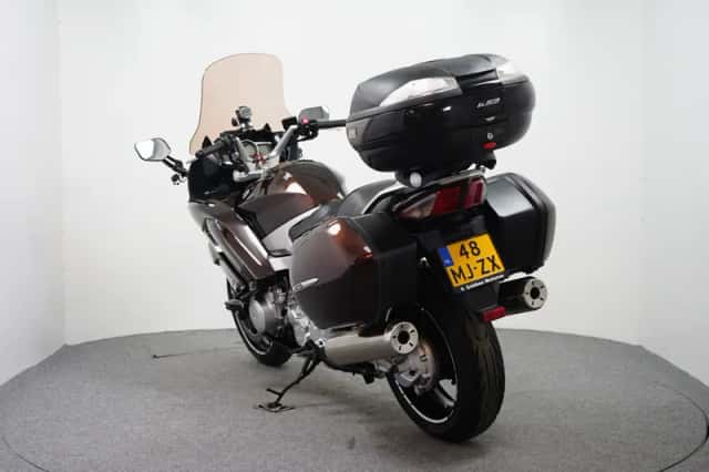 Yamaha FJR1300 (2015) thumbnail 6