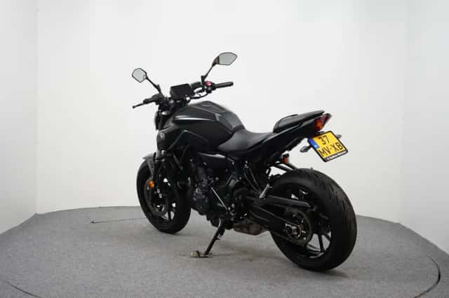 Yamaha MT-07 (2024) thumbnail 6