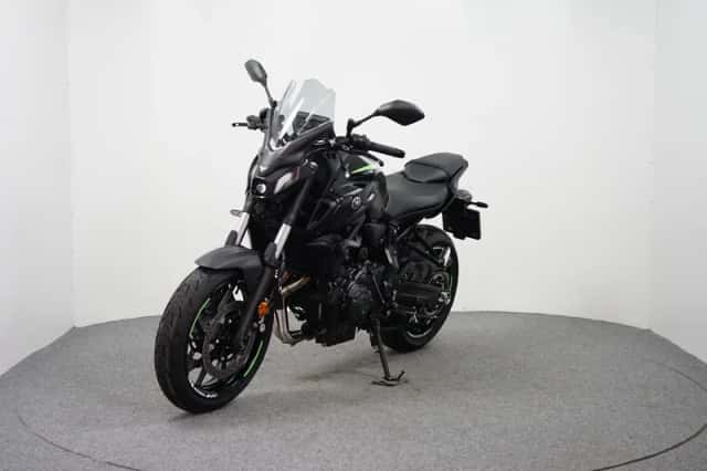 Yamaha MT-07 (2023) thumbnail 4