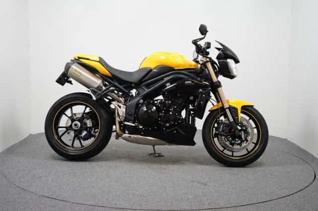 Yamaha MT-09 (2013) thumbnail 5