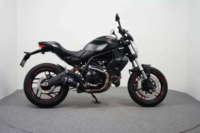 Yamaha MT-09 (2023) thumbnail 6