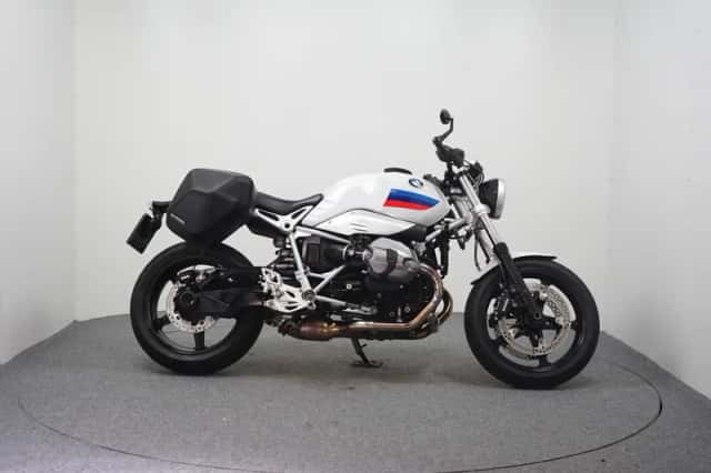 Yamaha MT-09 (2023) thumbnail 2