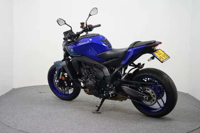 Yamaha MT-09 (2025) thumbnail 6