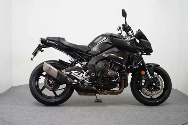 Yamaha MT-10 (2021) thumbnail 1