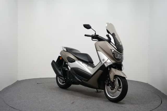 Yamaha NMAX 125 (2017) thumbnail 2