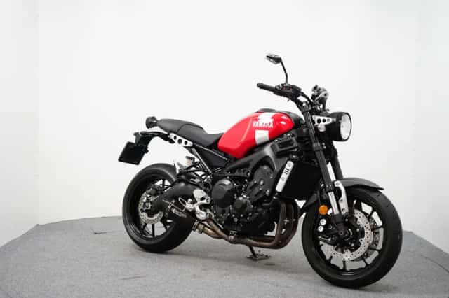 Yamaha XSR900 (2018) thumbnail 2