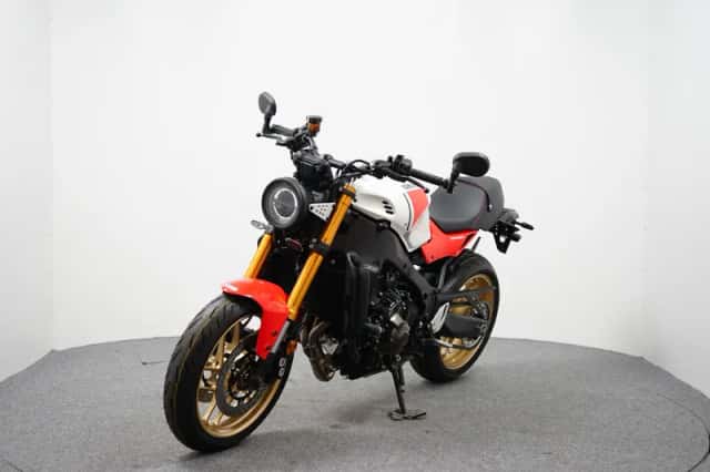 Yamaha XSR900 (2026) thumbnail 4
