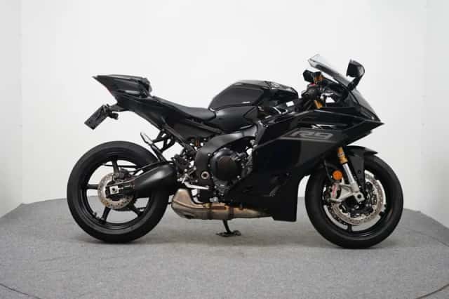 Yamaha YZF-R9 (2026) thumbnail 1