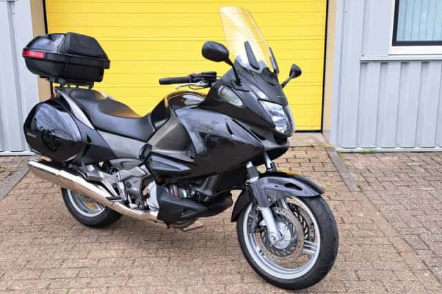 Honda NT 700 V Deauville (2006) thumbnail 1