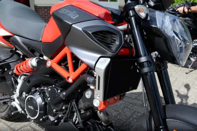 Aprilia Shiver 900 (2021) thumbnail 6