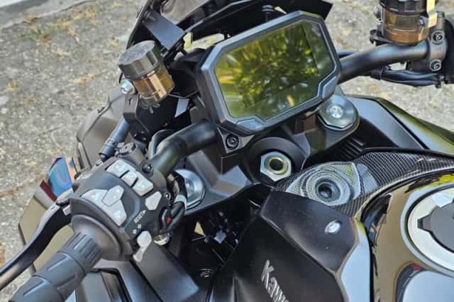 Kawasaki Z H2 (2020) thumbnail 6