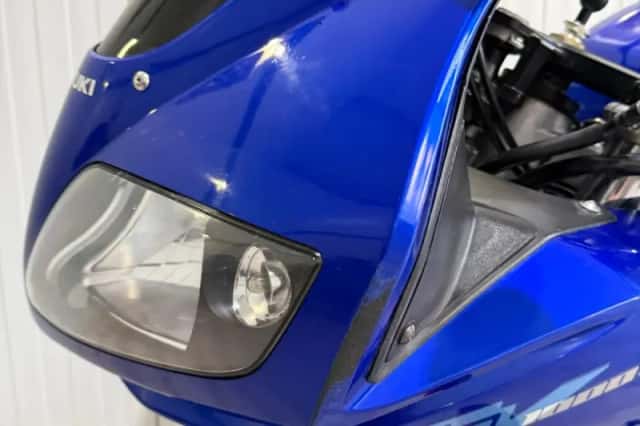 Suzuki SV 1000 S (2004) thumbnail 4