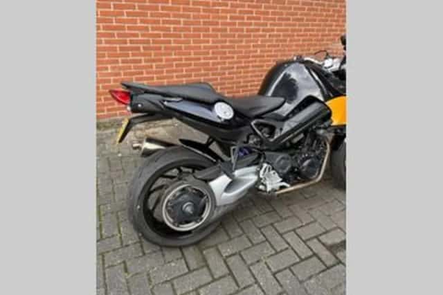 BMW F 800S (2010) thumbnail 4