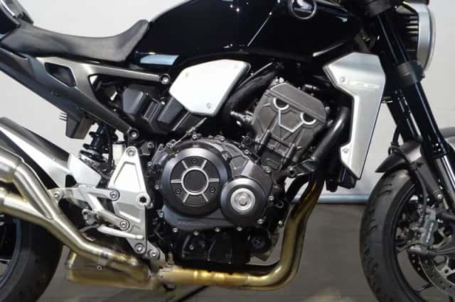 Honda CB1000R (2020) thumbnail 6