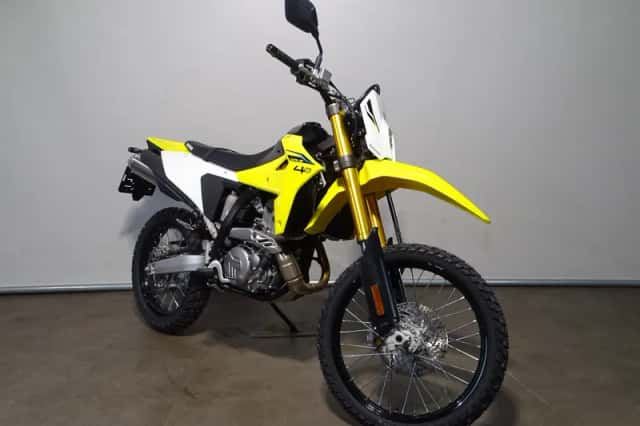 Suzuki DR Z4S (2026) thumbnail 2