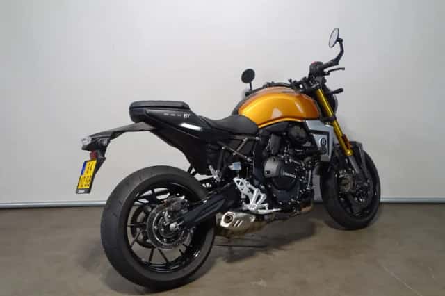 Suzuki GSX-8T (2026) thumbnail 3