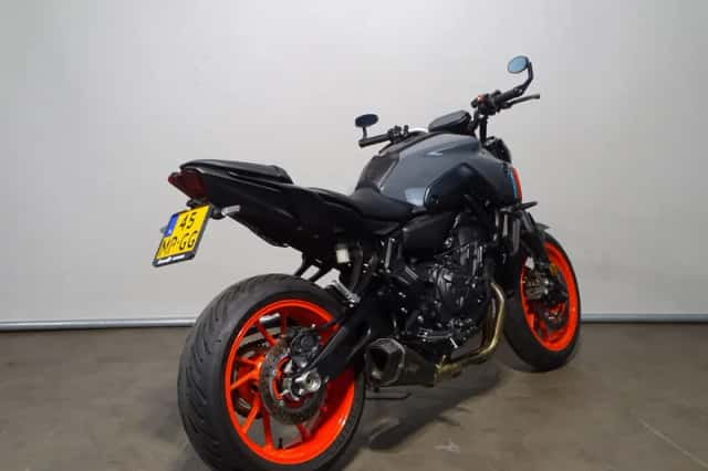 Yamaha MT-07 (2021) thumbnail 3