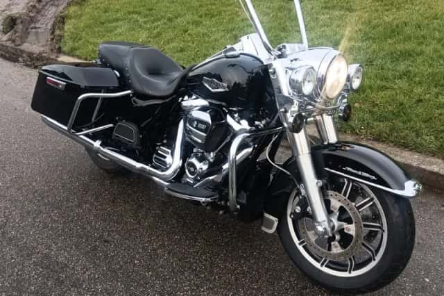Harley-Davidson Road King 107 (2018) thumbnail 2