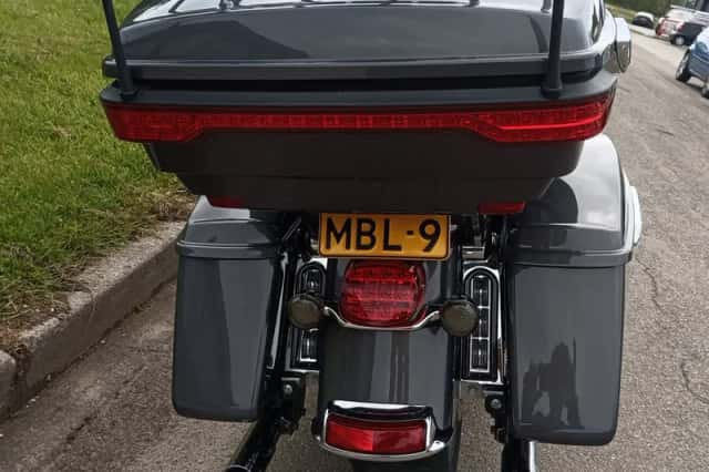 Harley-Davidson Electra Glide 103 (2014) thumbnail 5