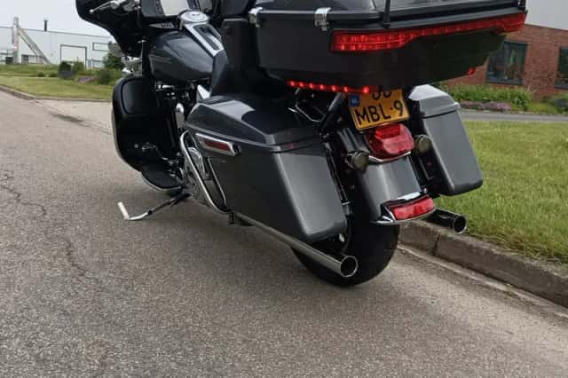Harley-Davidson Electra Glide 103 (2014) thumbnail 6