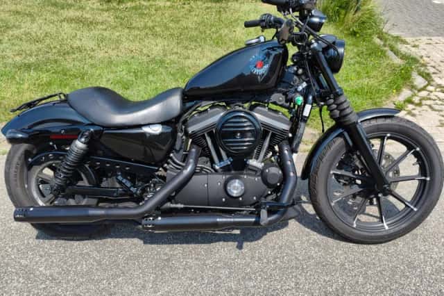 Harley-Davidson 883 N Iron (2019) thumbnail 1