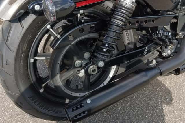 Harley-Davidson 883 N Iron (2019) thumbnail 6