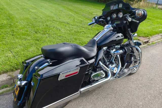 Harley-Davidson Street Glide 103 (2013) thumbnail 3