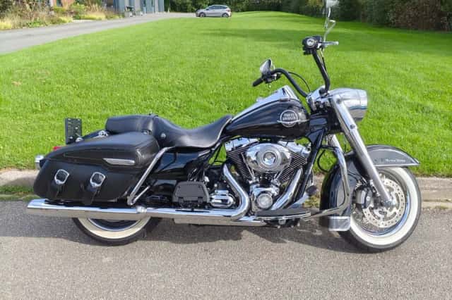 Harley-Davidson 5HD FLHRC (2009) thumbnail 1
