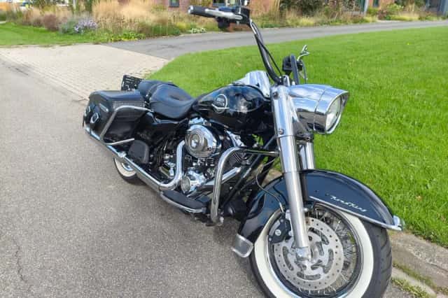 Harley-Davidson 5HD FLHRC (2009) thumbnail 4