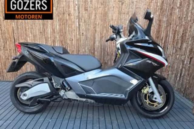 Aprilia SRV 850 (2012) thumbnail 1