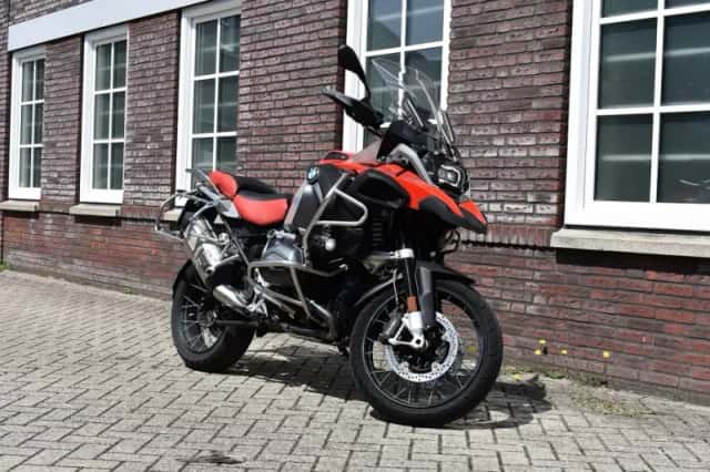 BMW R 1200 GS Adventure (2019) thumbnail 1